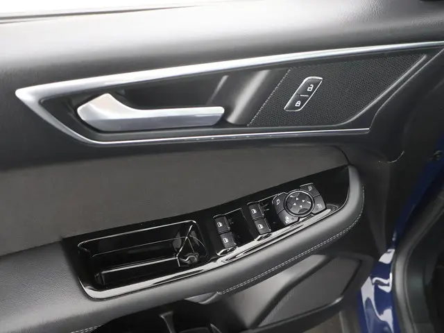 Ford Galaxy 1.5 Titanium 7P 2018 Benzine 31