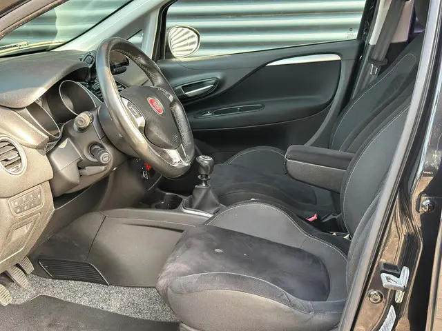 Fiat Punto Evo 0.9 TwinAir Lounge 2016 Benzine 8