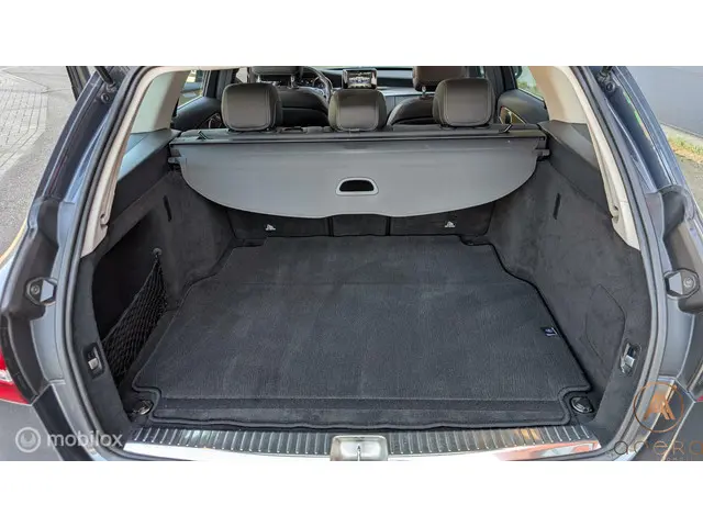 Mercedes-Benz C-Klasse Estate 180 Prestige 2015 Benzine 40
