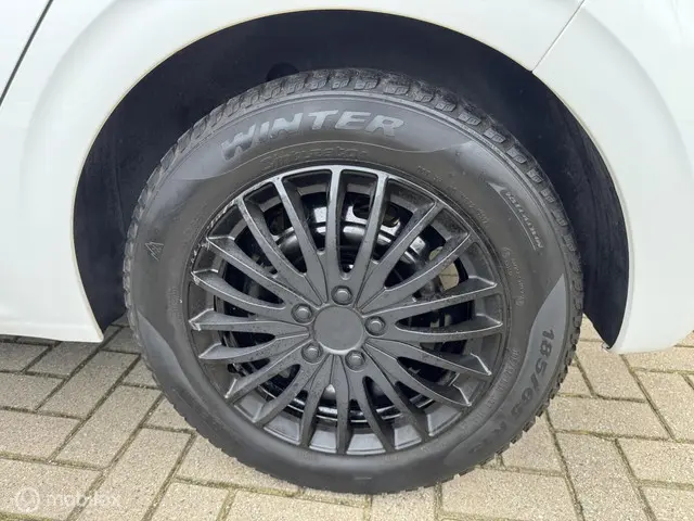 Peugeot 208 1.0 VTi Access 2014 Benzine 5