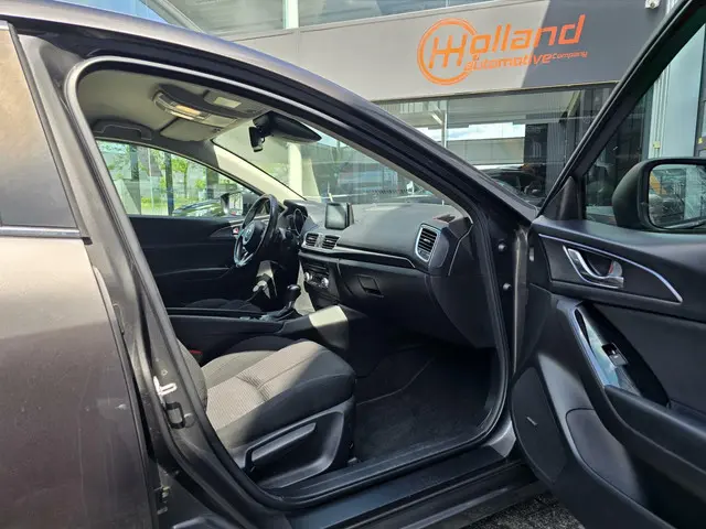 Mazda 3 2.0 SkyActiv-G 120 SkyLease GT 2018 Benzine 22