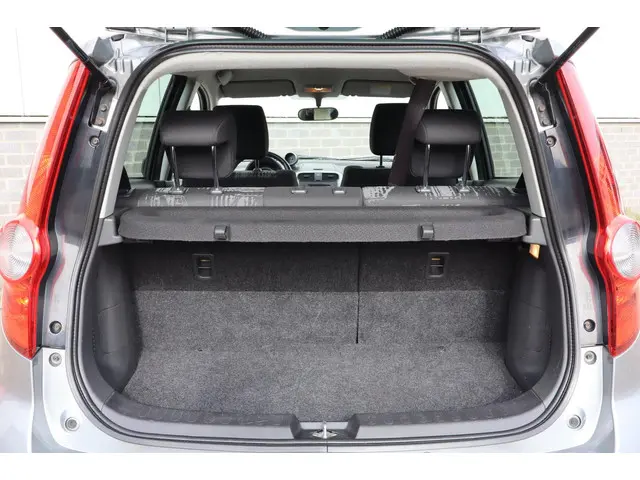 Opel Agila 1.0 Edition 2013 Benzine 19