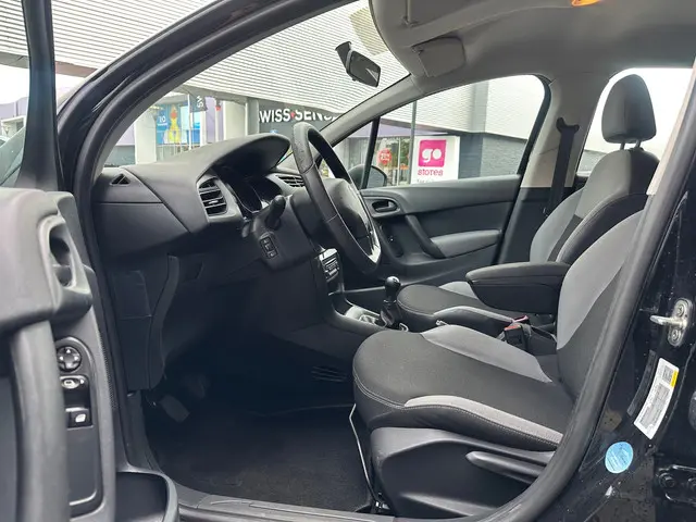 Citroën C3 1.0 VTi Attraction 2014 Benzine 8