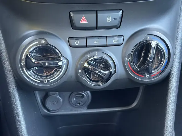 Peugeot 208 1.2 PureTech Active 2018 Benzine 22