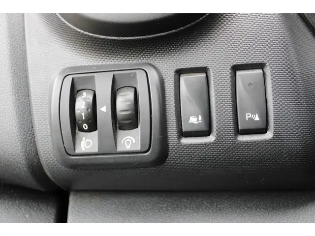 Renault Trafic 1.6 dCi 95 T27 L1H1 Comfort 2020 Diesel 16