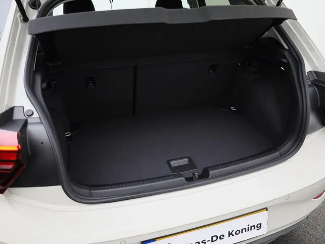 Volkswagen Polo 1.0TSI/95PK Life Edition 2025 Benzine 18