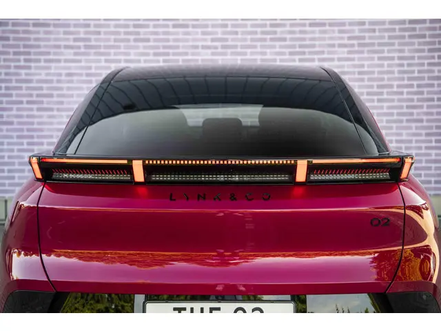 Lynk & Co 02 More 66 kWh 2025 Elektrisch 13