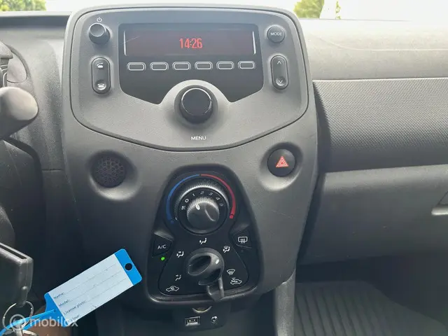 Toyota Aygo 1.0 VVT-i x-fun 2019 Benzine 7