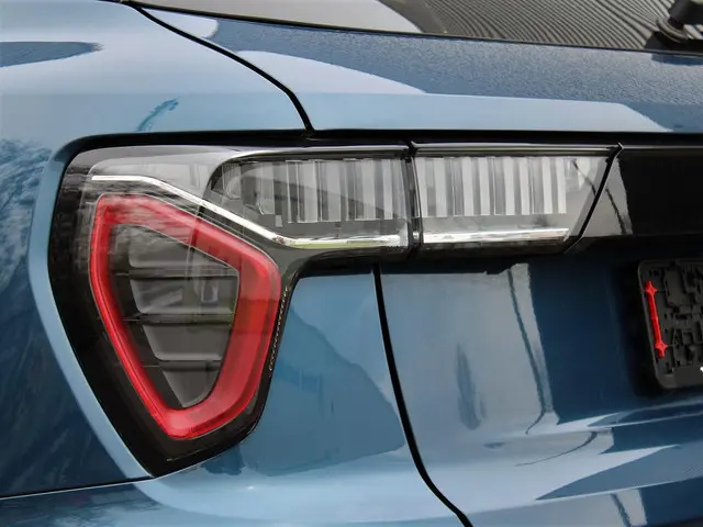 Lynk & Co 01 1.5 2022 Hybride Benzine 7