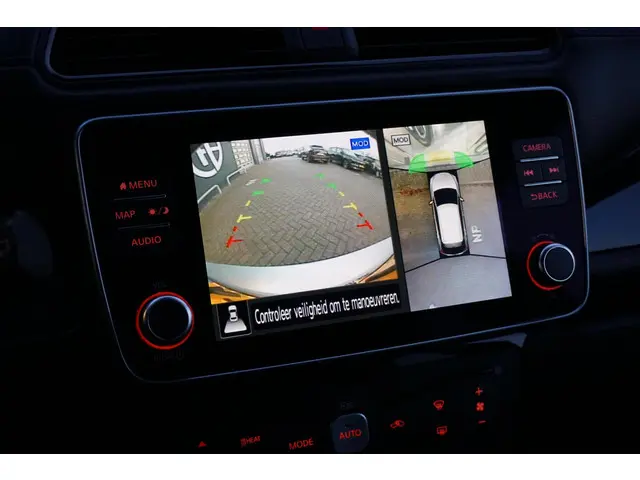 Nissan Leaf Tekna 39 kWh 2024 Elektrisch 5