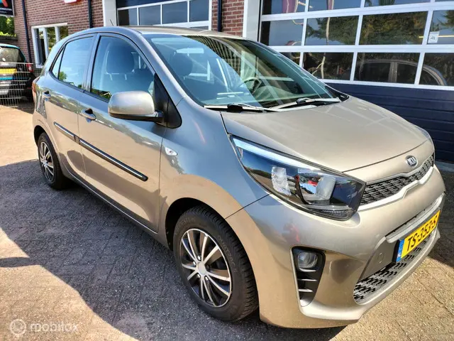 Kia Picanto 1.0 CVVT EconomyPlusLine 2019 Benzine 6