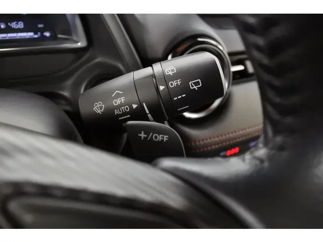 Mazda 2 1.5 90pk Automaat GT-M Driver 2016 Benzine 18