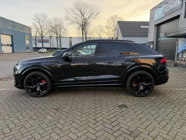 Audi RSQ8 Quattro 2021 Benzine 7