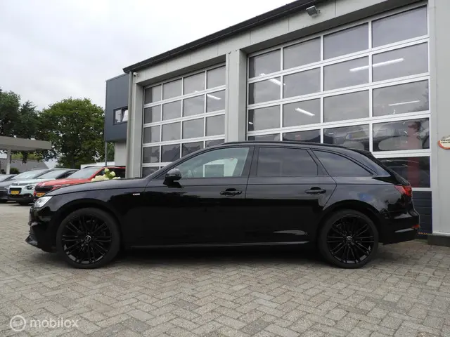 Audi A4 Avant 1.4 TFSI S-Line , Black Edition 2018 Benzine 7