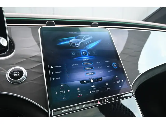 Mercedes-Benz EQE AMG 43 4MATIC 2022 Elektrisch 37