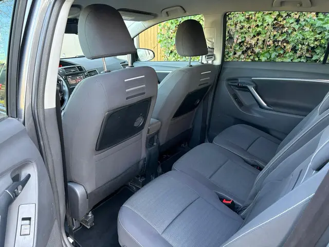 Toyota Verso 1.8 VVT-i Dynamic 7p. 2016 Benzine 13