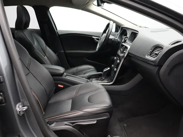 Volvo V40 Cross Country 1.5 T3 Polar+ Luxury 2019 Benzine 8