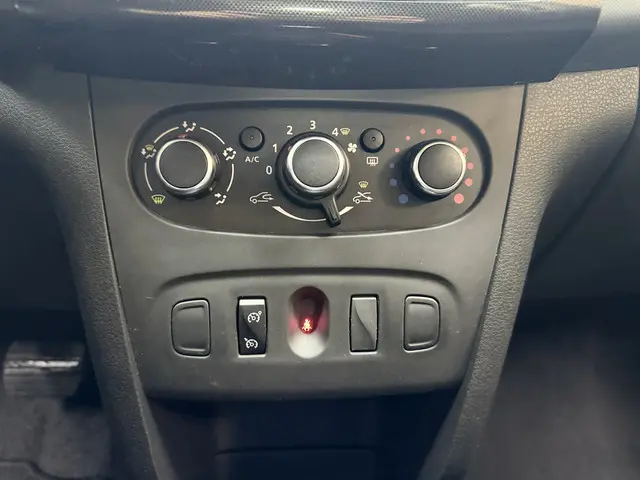 Dacia Sandero 0.9 TCe Laureate 2017 Benzine 20