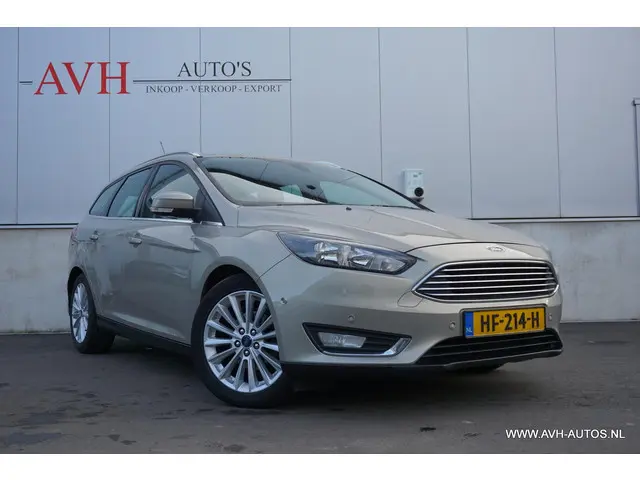 Ford Focus Wagon 1.0 Titanium Edition 2015 Benzine 2