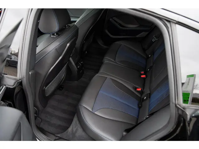 BMW 2 Serie Gran Coupé 218i M Sport 2024 Benzine 39