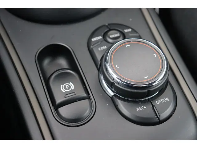 MINI Countryman Mini 2.0 Cooper S 2019 Benzine 24
