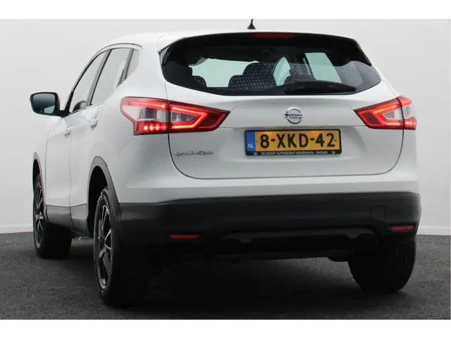 Nissan QASHQAI 1.2 Visia 2014 Benzine 17