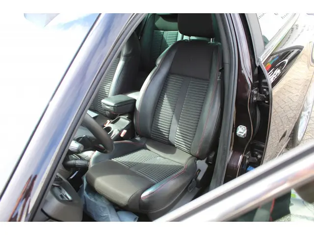 Alfa Romeo Giulietta 1.4 T Bns Exec 2013 Benzine 12