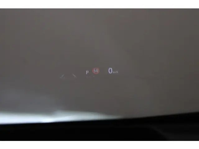 Toyota Yaris 1.5 Hybrid Executive 2021 Hybride Benzine 32