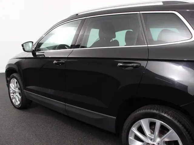 Škoda Karoq 1.5 TSI Style 2022 Benzine 28