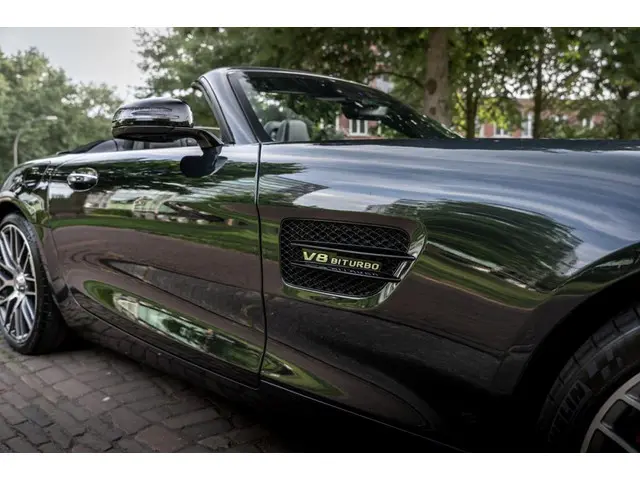 Mercedes-AMG GT Roadster 4.0 2018 Benzine 4