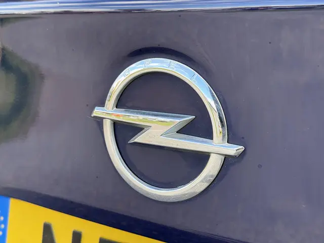 Opel Astra Sports Tourer 1.4 Business+ 2017 Benzine 33