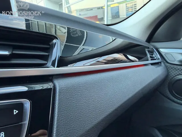 BMW X1 SDrive18i 2018 Benzine 16