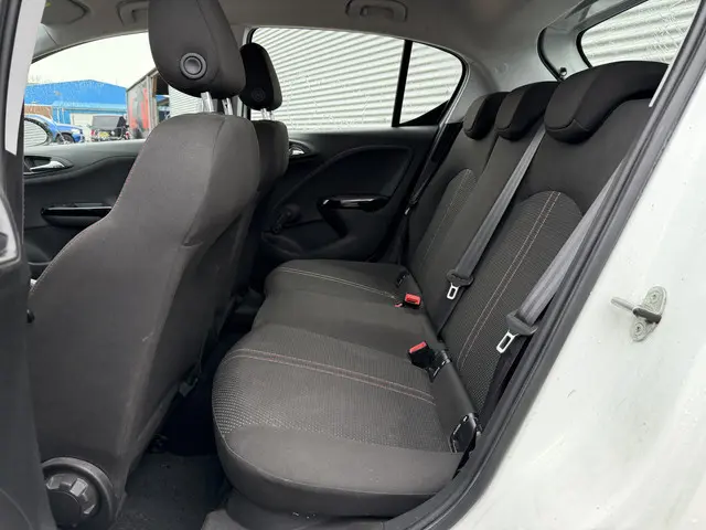 Opel Corsa 1.4 Online Edition 2018 Benzine 6