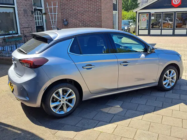 Opel Corsa 1.2 Elegance 2022 Benzine 4