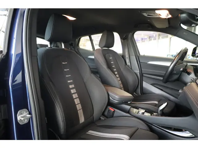 BMW X2 sDrive18i 2019 Benzine 8