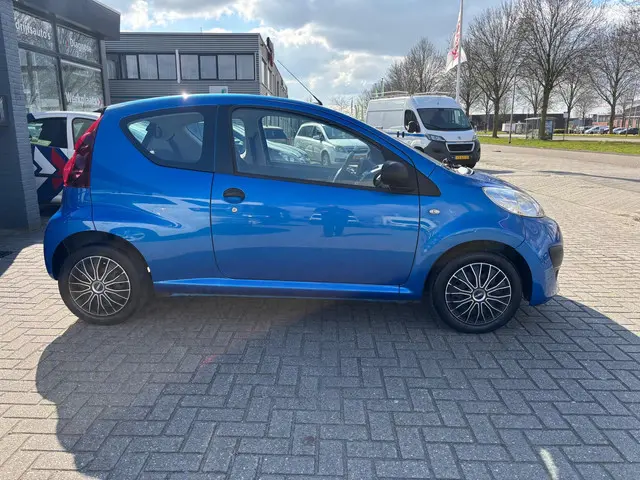 Peugeot 107 1.0 Access Accent 2012 Benzine 4