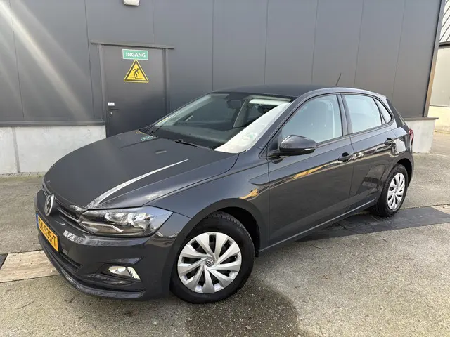Volkswagen Polo 1.0 TSI Comfortline 2018 Benzine 2