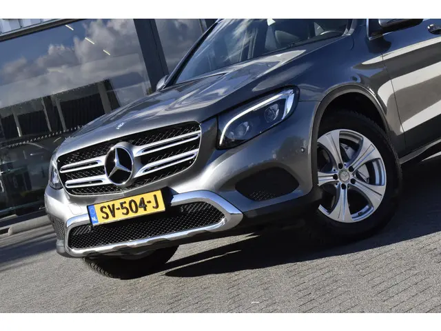 Mercedes-Benz GLC 2