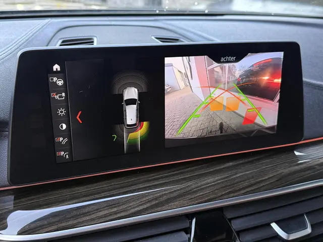 BMW 5 Serie Touring 520i High Executive 2018 Benzine 20