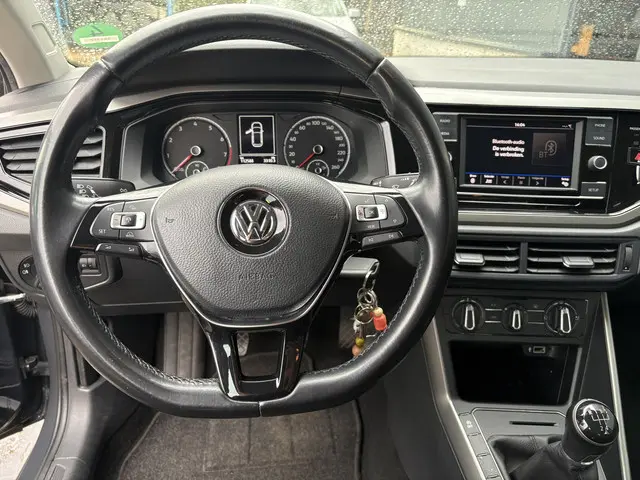 Volkswagen Polo 1.0 TSI Comfortline 2018 Benzine 22