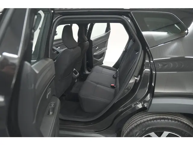 Dacia Duster Mild Hybrid 130 Expression 2025 Benzine 29