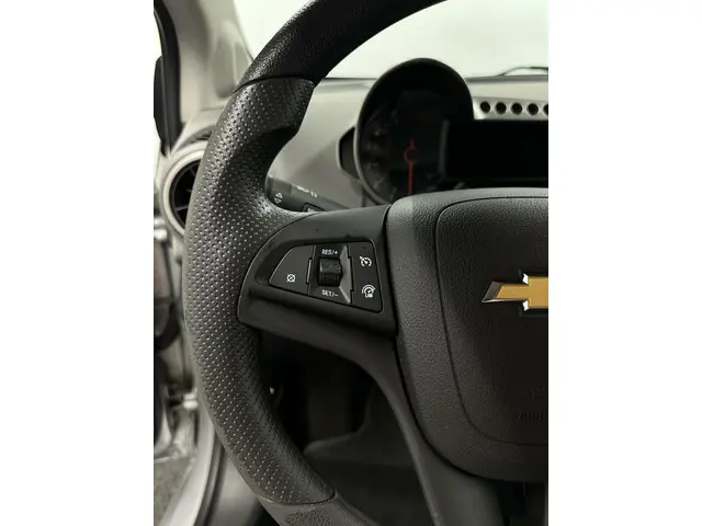 Chevrolet Aveo 1.4 LT S/S AUTOMAAT 2012 Benzine 18