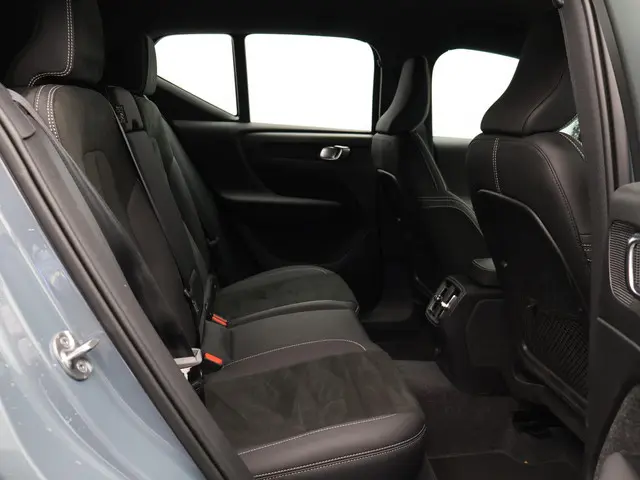 Volvo XC40 Recharge Core 2021 Elektrisch 9