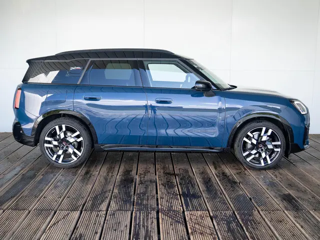 MINI Countryman C 2025 Benzine 4