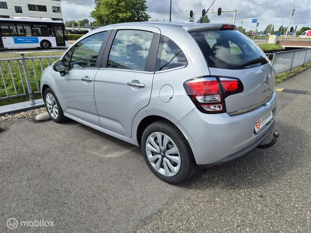 Citroën C3 1.2 PureTech Collection 2015 Benzine 8