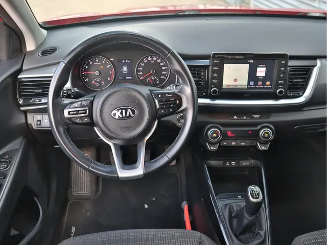 Kia Stonic 1.0 T-GDi DynamicPlusLine 2020 Benzine 8