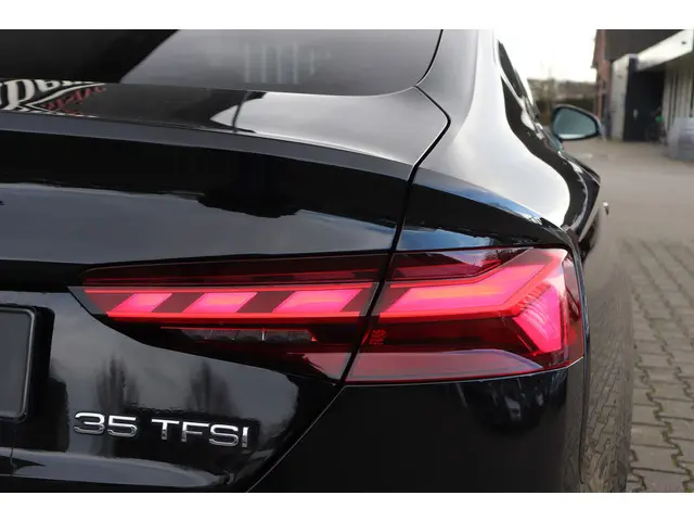 Audi A5 Sportback 35 TFSI S-line 2022 Benzine 28