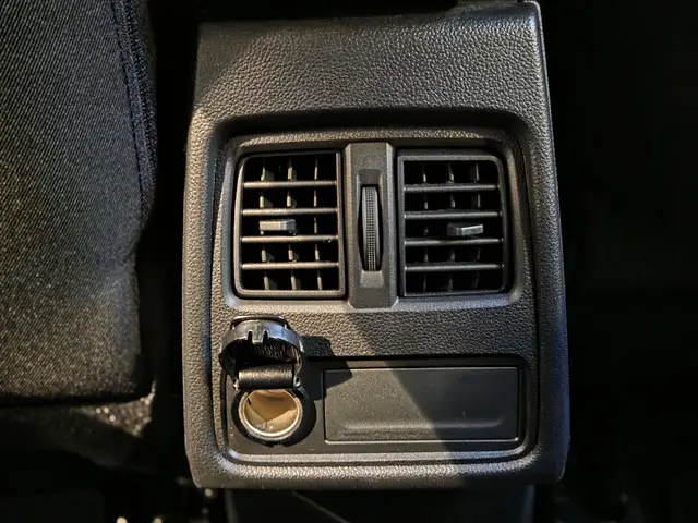 Renault Captur 1.0 TCe 90 Business Zen 2021 Benzine 18