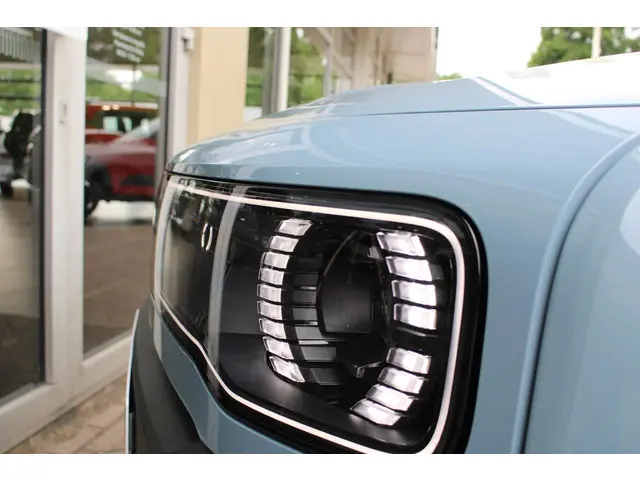 Renault 4 comfort range techno 52 kWh 2025 Elektrisch 25