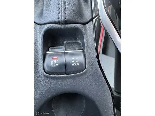 Toyota Corolla 1.8 Hybrid Active 2023 Hybride Benzine 30
